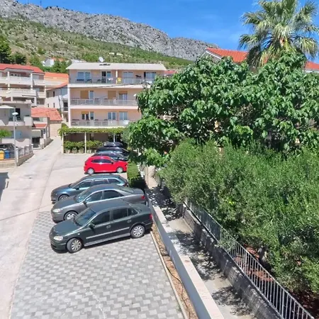 Апартаменти Croatia Ll Дуче