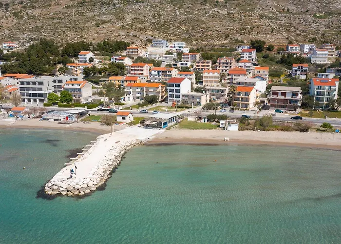 Croatia Ll